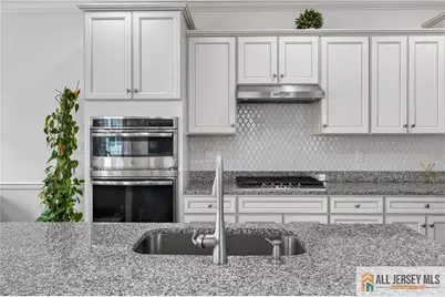 10 Woodrose Lane, Monroe Township, NJ 08831 - Photo 17