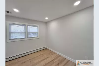 397 Lake Avenue, Colonia, NJ 07067 - Photo 15