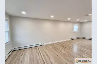 397 Lake Avenue, Colonia, NJ 07067 - Photo 21