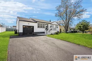 397 Lake Ave, Colonia, NJ 07067 - Photo 31