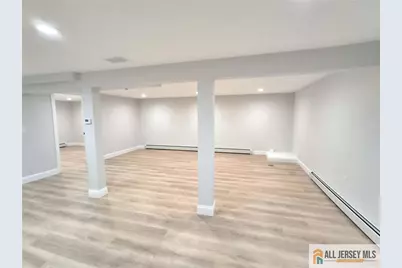 397 Lake Avenue, Colonia, NJ 07067 - Photo 37