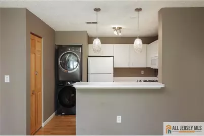 1015 Edpas Road #1015, New Brunswick, NJ 08901 - Photo 7