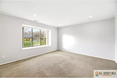 151 Wyndham Place, Robbinsville, NJ 08691 - Photo 5