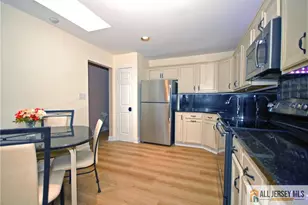 5 Surrey Ct, Monroe Township, NJ 08831 - Photo 13