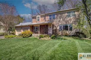 8 Valley Forge Dr, East Brunswick Township, NJ 08816 - Photo 3