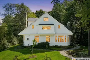 56 Oak Ave, Metuchen, NJ 08840 - Photo 3