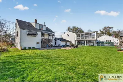 222 Remsen Avenue, Avenel, NJ 07001 - Photo 27