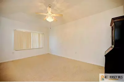 17 Umberland Place, Monroe Township, NJ 08831 - Photo 15