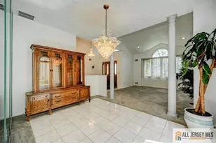 17 Umberland Pl, Monroe Township, NJ 08831 - Photo 7