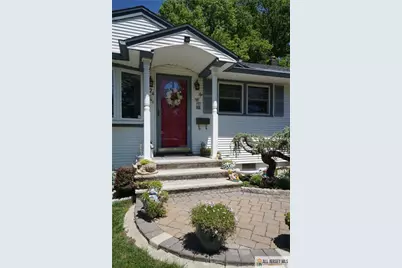 124 Inwood Avenue, Colonia, NJ 07067 - Photo 3