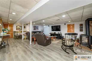 124 Inwood Ave, Colonia, NJ 07067 - Photo 29