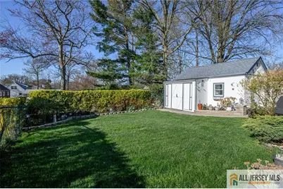 124 Inwood Avenue, Colonia, NJ 07067 - Photo 35