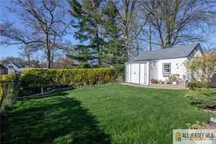 124 Inwood Ave, Colonia, NJ 07067 - Photo 35