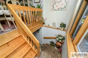 124 Inwood Ave, Colonia, NJ 07067 - Photo 7