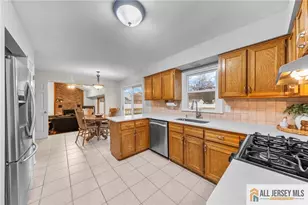 5 Wetherhill Way, South Brunswick Township, NJ 08810 - Photo 13