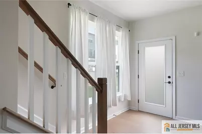 228 Peyton Place #121, New Brunswick, NJ 08901 - Photo 3