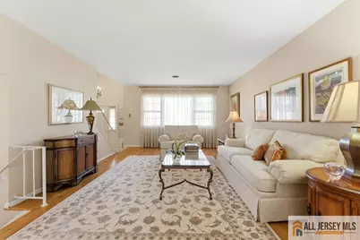94 Calvert Avenue, Edison, NJ 08820 - Photo 9