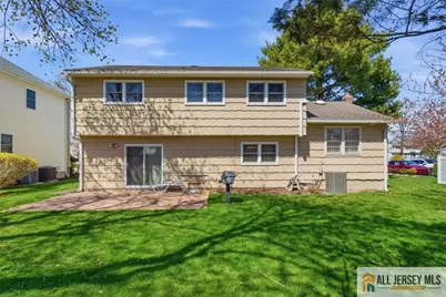 94 Calvert Avenue, Edison, NJ 08820 - Photo 41