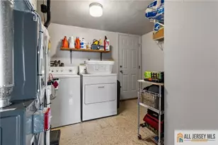 372 W Point Ave, Franklin Township, NJ 08873 - Photo 37
