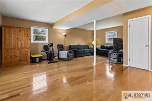 372 W Point Ave, Franklin Township, NJ 08873 - Photo 31