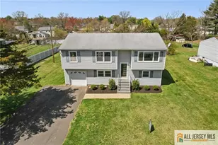 372 W Point Ave, Franklin Township, NJ 08873 - Photo 3
