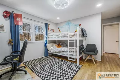 62 Laura Avenue, Edison, NJ 08820 - Photo 29