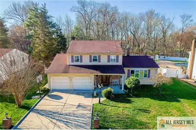 62 Laura Avenue, Edison, NJ 08820 - Photo 3