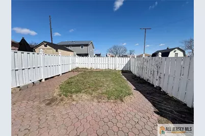 344 Arnold Avenue, Perth Amboy, NJ 08861 - Photo 3