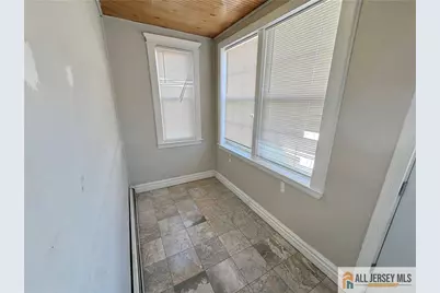 344 Arnold Avenue, Perth Amboy, NJ 08861 - Photo 7
