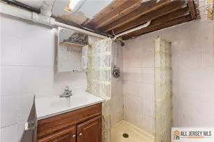 61 Jackson St, South River, NJ 08882 - Photo 33