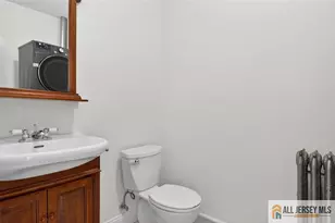 591 Barron Ave, Woodbridge Township, NJ 07095 - Photo 15