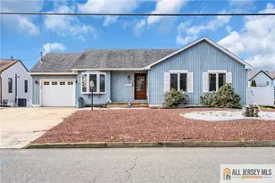 11 Parkers Point Blvd, Lacey, NJ 08731 - Photo 5