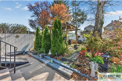 30 Paul Street, Fords, NJ 08863 - Photo 21