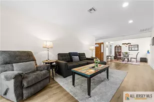 480 Fairton Dr, Monroe Township, NJ 08831 - Photo 5