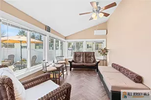42 Lake Blvd, Matawan, NJ 07747 - Photo 7