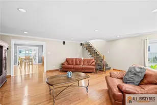 42 Lake Blvd, Matawan, NJ 07747 - Photo 5