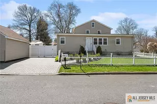 42 Lake Blvd, Matawan, NJ 07747 - Photo 25