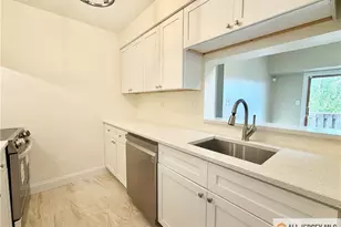 1113 Ravens Crest Dr, Plainsboro Township, NJ 08536 - Photo 5