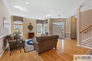 141 Timber Hill Dr, Monroe Township, NJ 08831 - Photo 7