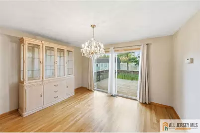 121 W Hill Road, Colonia, NJ 07067 - Photo 5