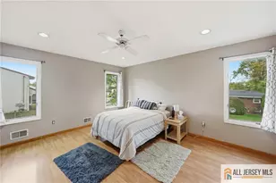 121 W Hill Rd, Colonia, NJ 07067 - Photo 21