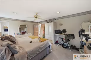 121 W Hill Rd, Colonia, NJ 07067 - Photo 19