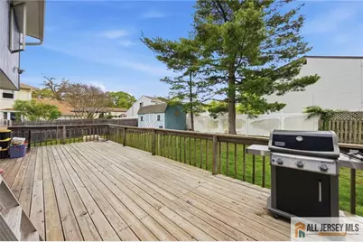 121 W Hill Road, Colonia, NJ 07067 - Photo 23
