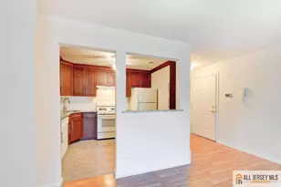 1909 Tanglewood Ct, Helmetta, NJ 08828 - Photo 7