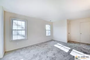 1909 Tanglewood Ct, Helmetta, NJ 08828 - Photo 11