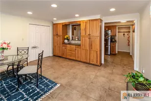 429 Edgeworth St, Middlesex, NJ 08846 - Photo 9