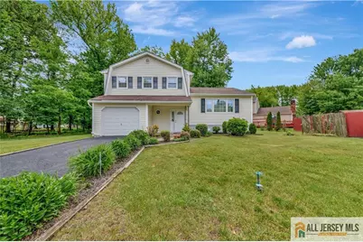 6 Sherry Court, Edison, NJ 08820 - Photo 3