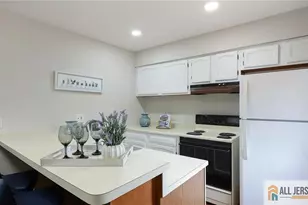20 Crosby Ave, Edison, NJ 08817 - Photo 21