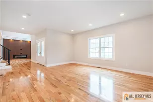 165 Normandy Dr, Piscataway Township, NJ 08854 - Photo 17