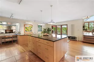 335 Valentine St, Highland Park, NJ 08904 - Photo 11